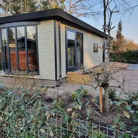 Chalet Cozy For 4 Veluwe *